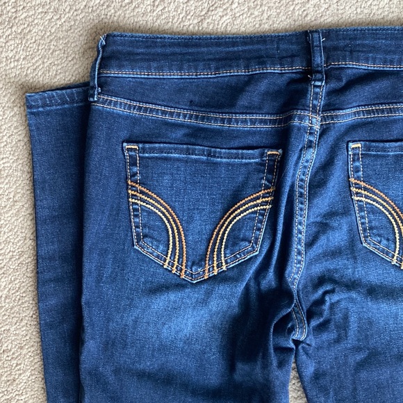 Hollister Jeans - Picture 6 of 6